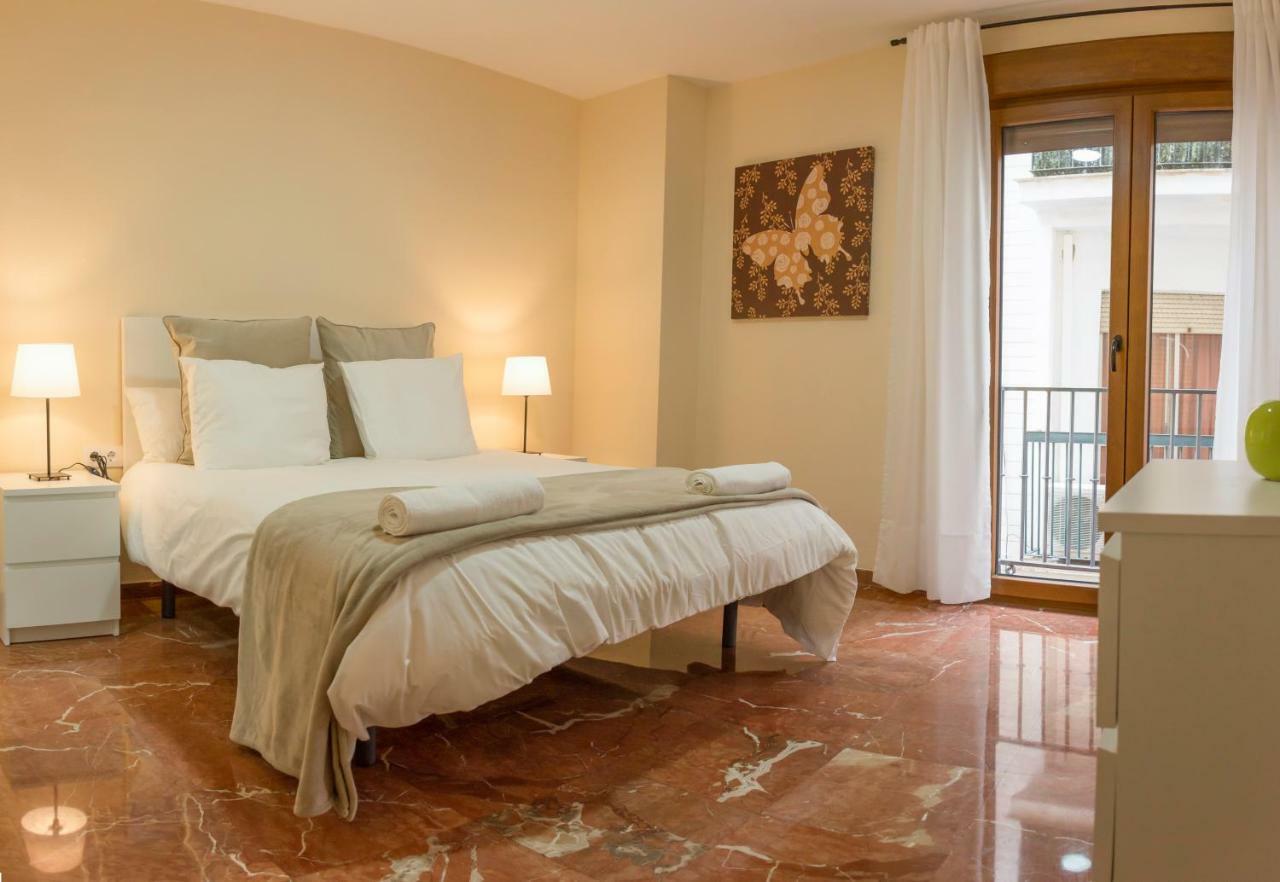 Apartamento San Isidoro Cathedral Deluxe by Valcambre Sevilla Exterior foto